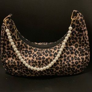 Leopard/Cheetah print bag medium size